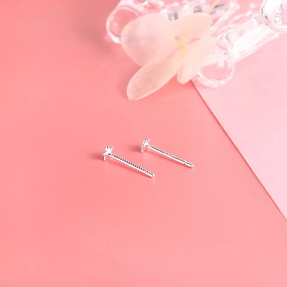 Two silver and gold star studs earrings -SS003 stars - Picture 8 of 8